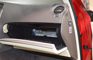 Замена салонного фильтра Лексус IS 250